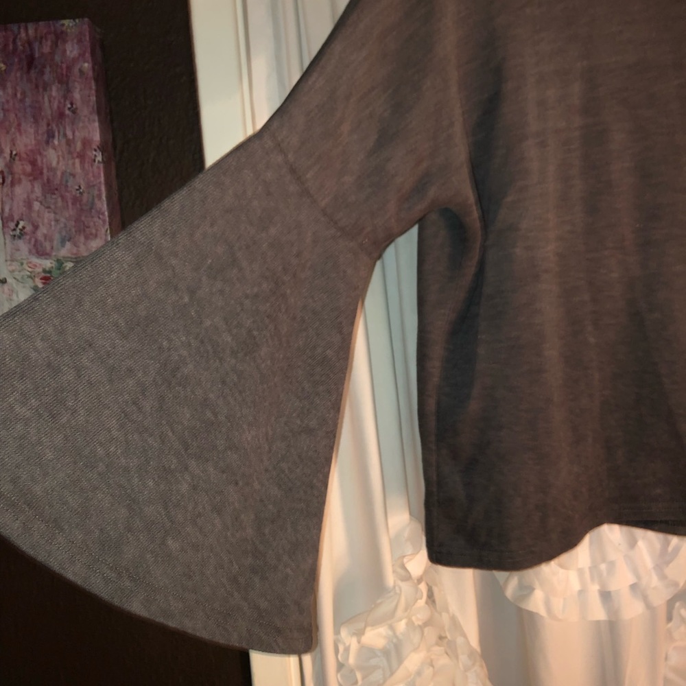 NWOT Casual shirt with bell sleeves, never worn. - Picture 2 of 2